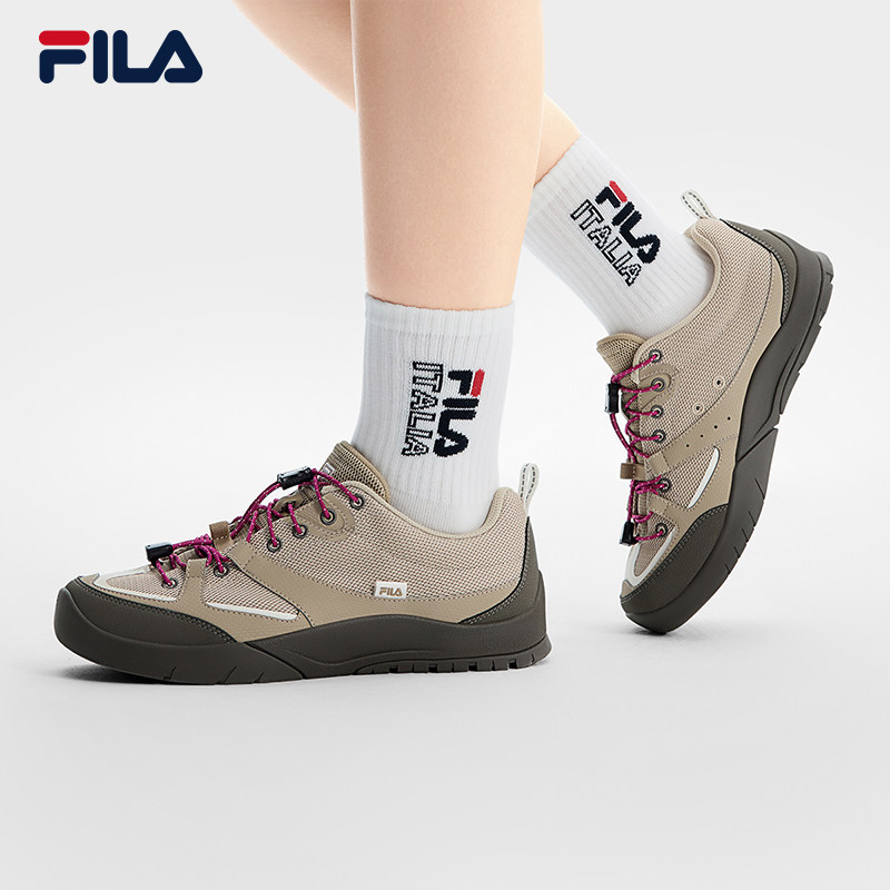 FILA斐乐山越鞋：2025年引领户外潮流的复古板鞋