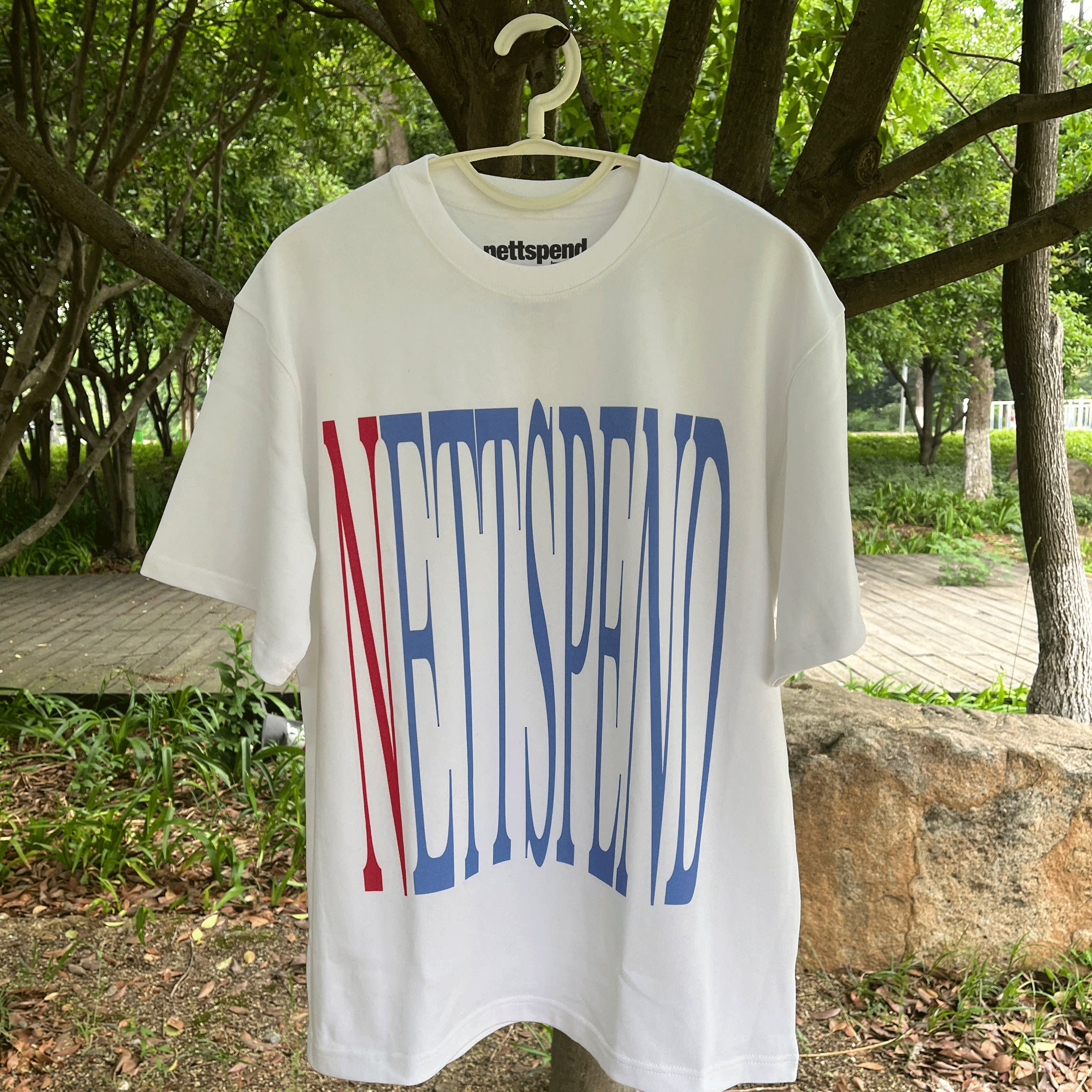 Nettspend VLONE 字体White and blue 宽螺纹小领口T恤/S086-淘宝Taobao 
