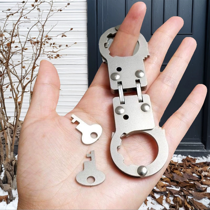 Key Finger Keychain Toe Buckle Stainless Steel Toy Small Handcuffs Toy Sports Lock Toe Lock Finger Lock Thumb Lock Key Finger Keychain Toe Buckle Stainless Steel Toy Small Handcuffs Toy Sports Lock Toe Lock Finger Lock Thumb Lock