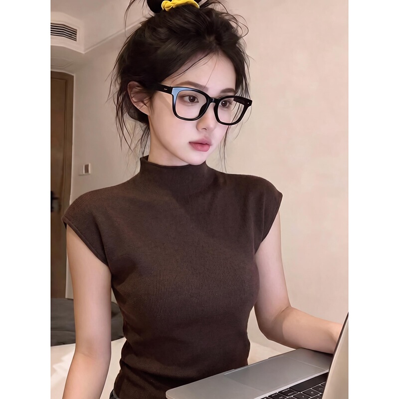 2026 Autumn Half-Turtleneck Sleeveless Knit Top for Women, Slim Fit Inner Layer, Slim Base Shirt, Vest, Elegant and Versatile Top 2026 Autumn Half-Turtleneck Sleeveless Knit Top for Women, Slim Fit Inner Layer, Slim Base Shirt, Vest, Elegant and Versatile Top