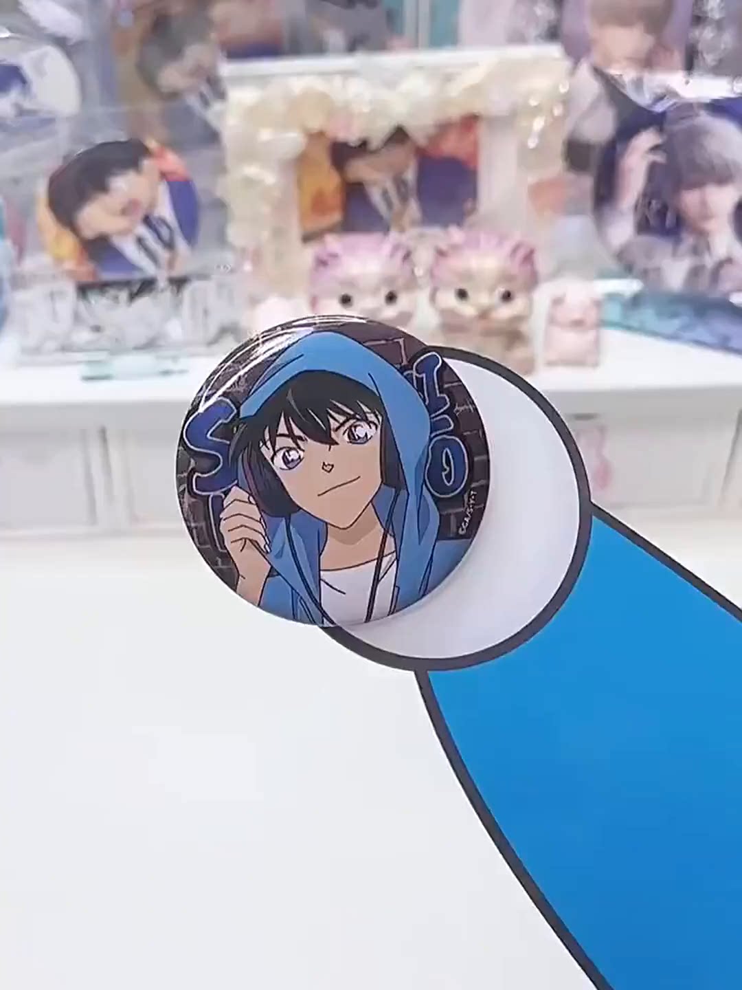 哆啦A梦圆谷美亚克力磁吸打卡棒吧唧拍照展示架