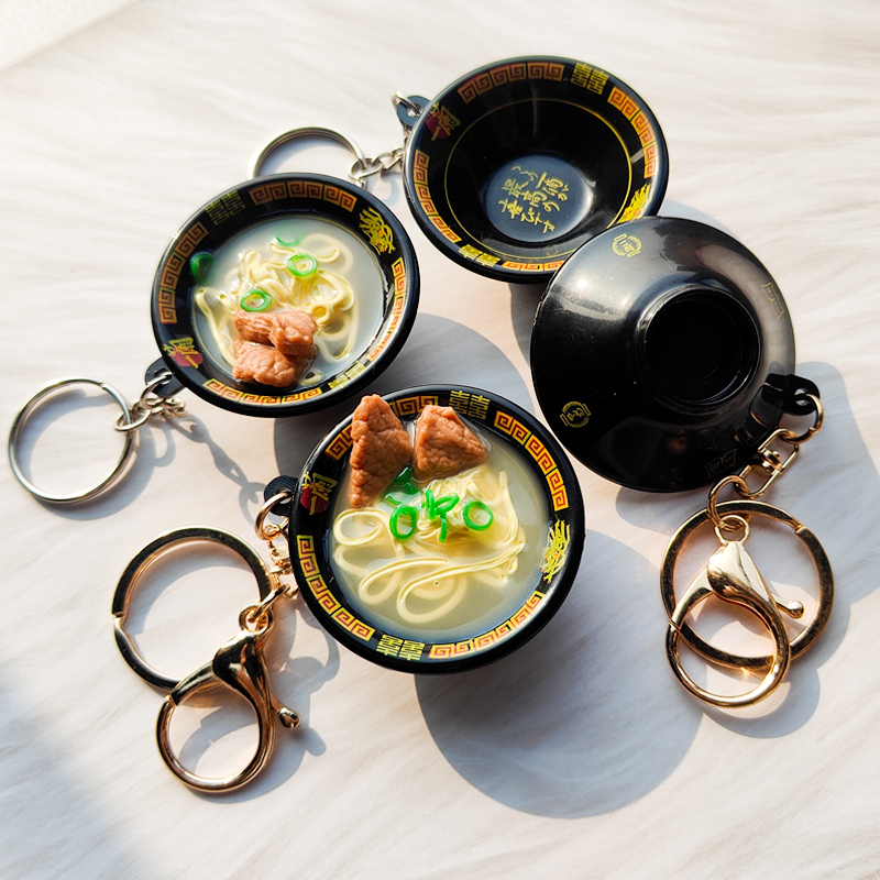 Resin Ramen Bowl Keychain, Realistic Japanese Tonkotsu Noodle Food Toy Accessory, New Phone and Bag Charm