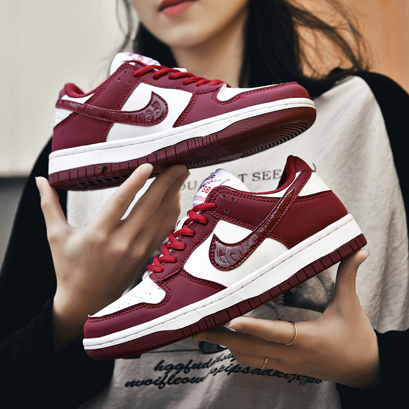 Aj Women's Shoes Putian Autumn New Model Dunk Burgundy Red Aj1 Low-Top Sneakers Red Sports Shoes for Men Aj Women's Shoes Putian Autumn New Model Dunk Burgundy Red Aj1 Low-Top Sneakers Red Sports Shoes for Men