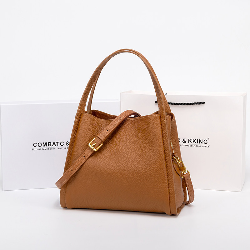 Combatc&Kking First-Layer Leather Bag 2025 New Large-Capacity Handbag Crossbody Tote Mom Bag Gift