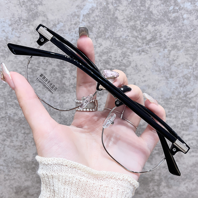 Trendy Brand Glasses for Men, Can Be Fitted with Prescription Lenses, Fashionable and Versatile, Non-Prescription Browline Frames, Blue Light Blocking Glasses, Men's Half-Frame