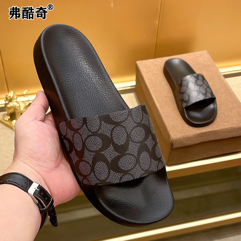 European Station 2024 New Autumn Men's Slippers for Summer Outdoor Wear, Indoor Home Use, Non-Slip, High-End Feel Sandals European Station 2024 New Autumn Men's Slippers for Summer Outdoor Wear, Indoor Home Use, Non-Slip, High-End Feel Sandals