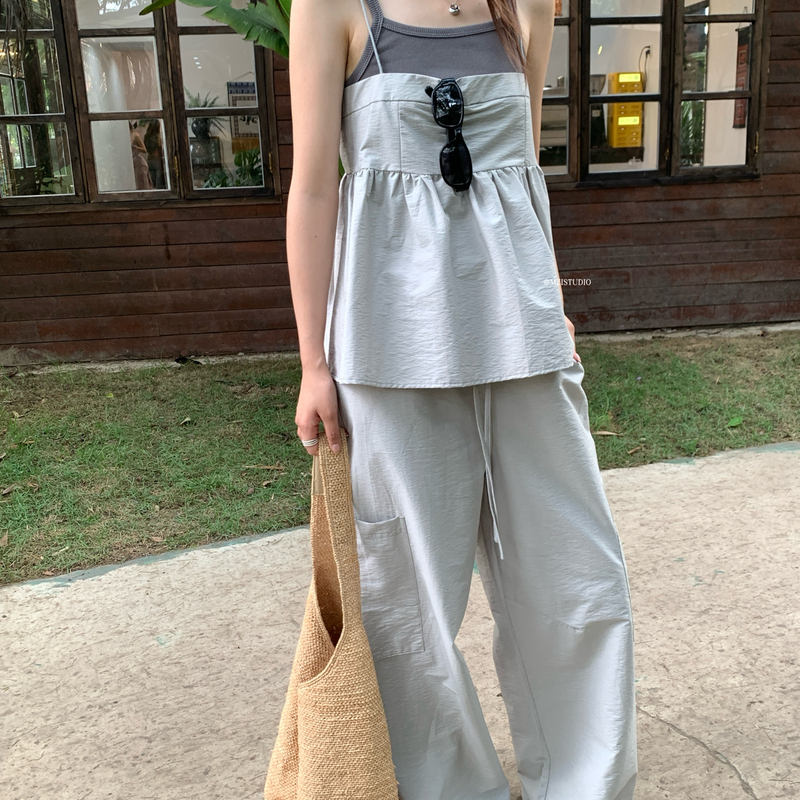 Mzi Studio - Set with Vest + Simple Loose Wide-Leg Pocket Casual Pants (Two-Piece Set) 111322 #