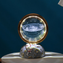 Astronaut 3D internally carved crystal ball can rotate night light creative astronaut office ornaments for company gifts