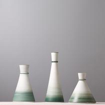Nordic painted ceramic vase model room living room creative flower arrangement simple green gradient desktop decoration