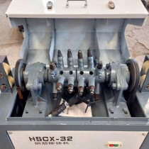 Chengde steel bar rust removal and grinding machine open-air steel bar rust removal machine straight thread steel bar rust removal machine