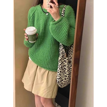 Lazy design loose thick wool sweater autumn and winter Korean style soft and waxy temperament age-reducing pullover sweater for women thickened