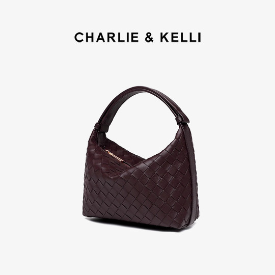 CHARLIE&KELLI women's bag 2026 new retro niche portable shoulder pillow bag commuter woven bag trend