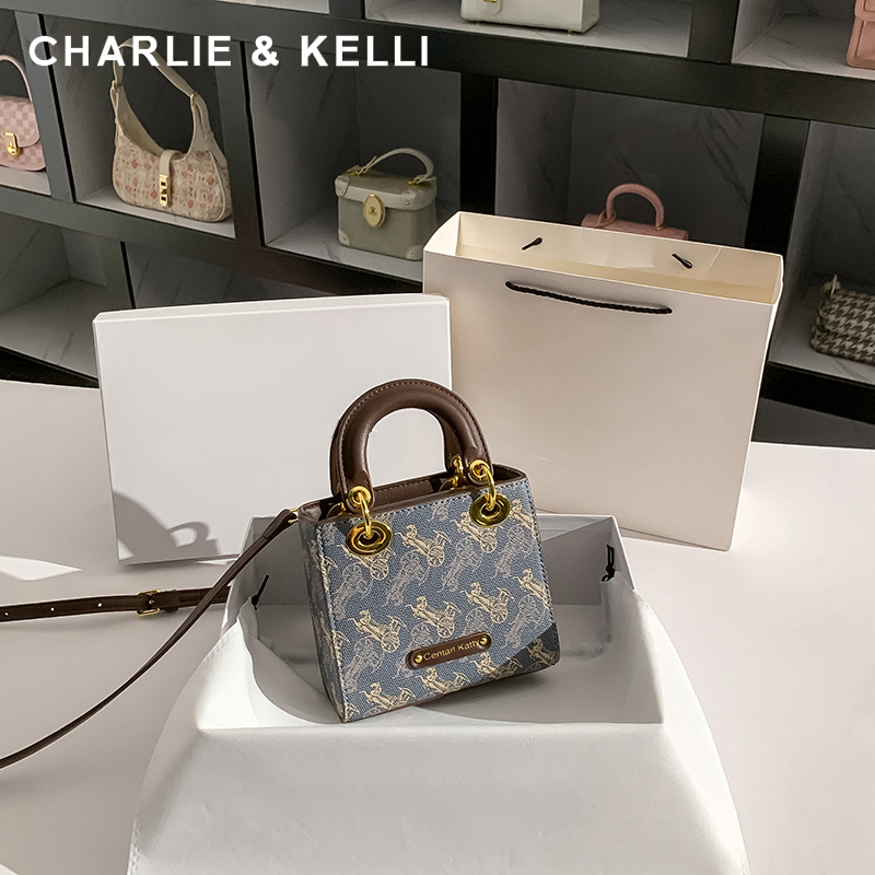 Chinese Valentine's Day Gift Official Website Small C&K Flagship Store Women's Bag 2026 New Model Light Luxury High-End Handbag Ins Crossbody Bag