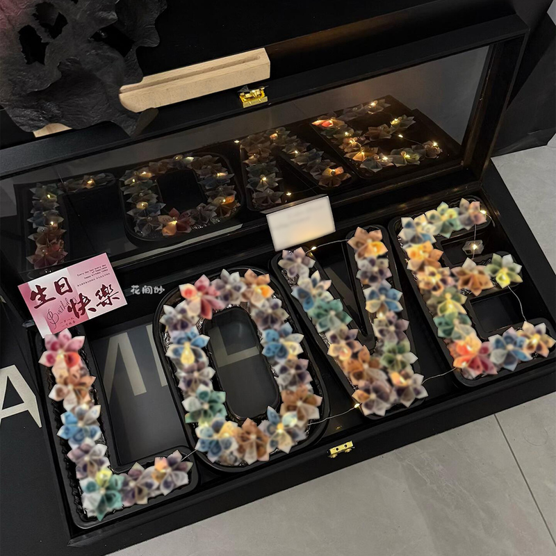 Creative High-End Romantic 520 Gift, Money Gift Box, DIY Material Kit, Handmade LAOSHU Birthday Gift for a Recipient