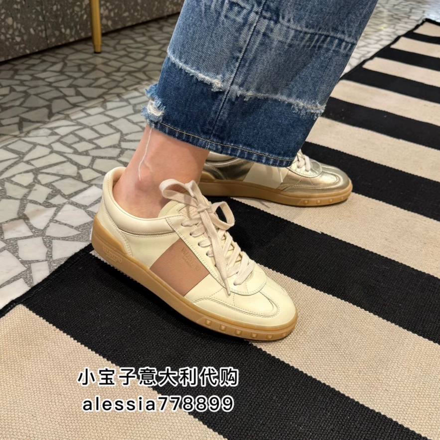 Итальянские Valentino Wallen Tiannu 24 ранняя весна Женские упакованные кожаные обувь Sweet Shoes Спортивная обувь