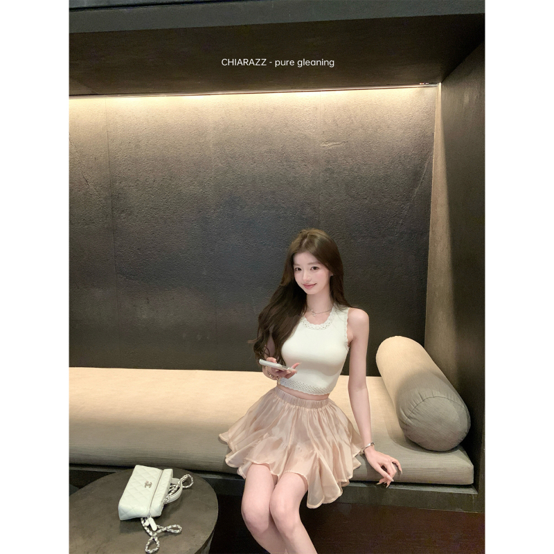 Chizhaozhao 26Ss/Song of Love Alai* Ice Linen Sleeveless Imported Knit Top + Glossy Fishtail Skirt