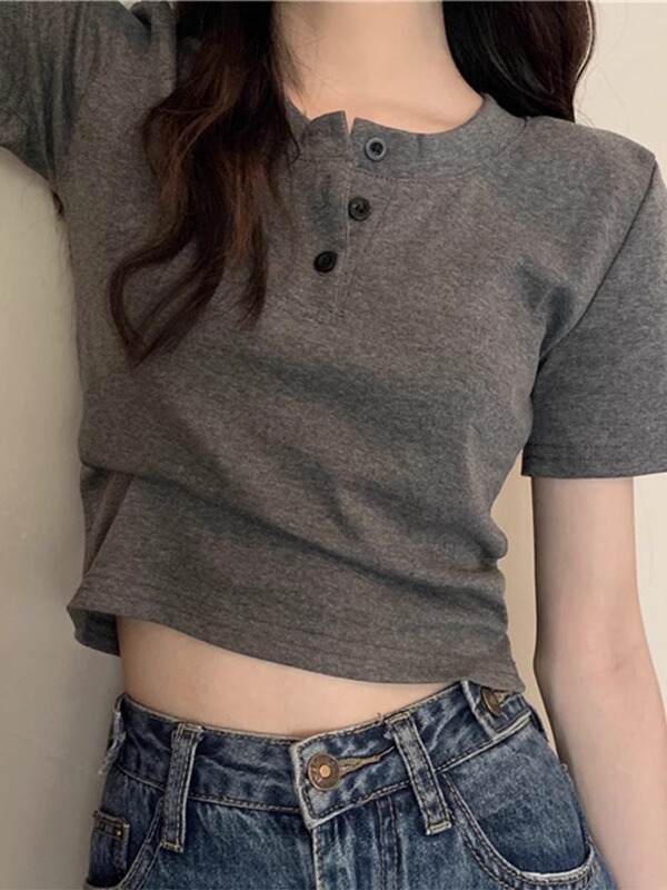 Sweet and Spicy Girl Style Half-Open Collar Slim-Fit Short Top for Women, New Summer Hot Item, European Style, Petite Regular Shoulder Short-Sleeve T-Shirt
