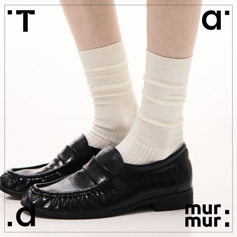 2026 Autumn Thin White Mid-Calf Socks Paired with Loafers, Women's Long Socks for Outerwear, Korean Style