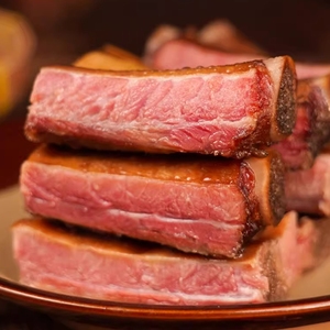 腊排骨重庆特产腊肉农家自制烟熏猪肉四川蒜香咸排骨香肠无防腐剂