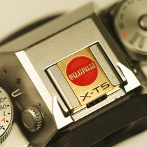 Suitable for Fuji XS20 XT5 hot shoe protective cover xs20 brass protective cover Fuji universal hot shoe