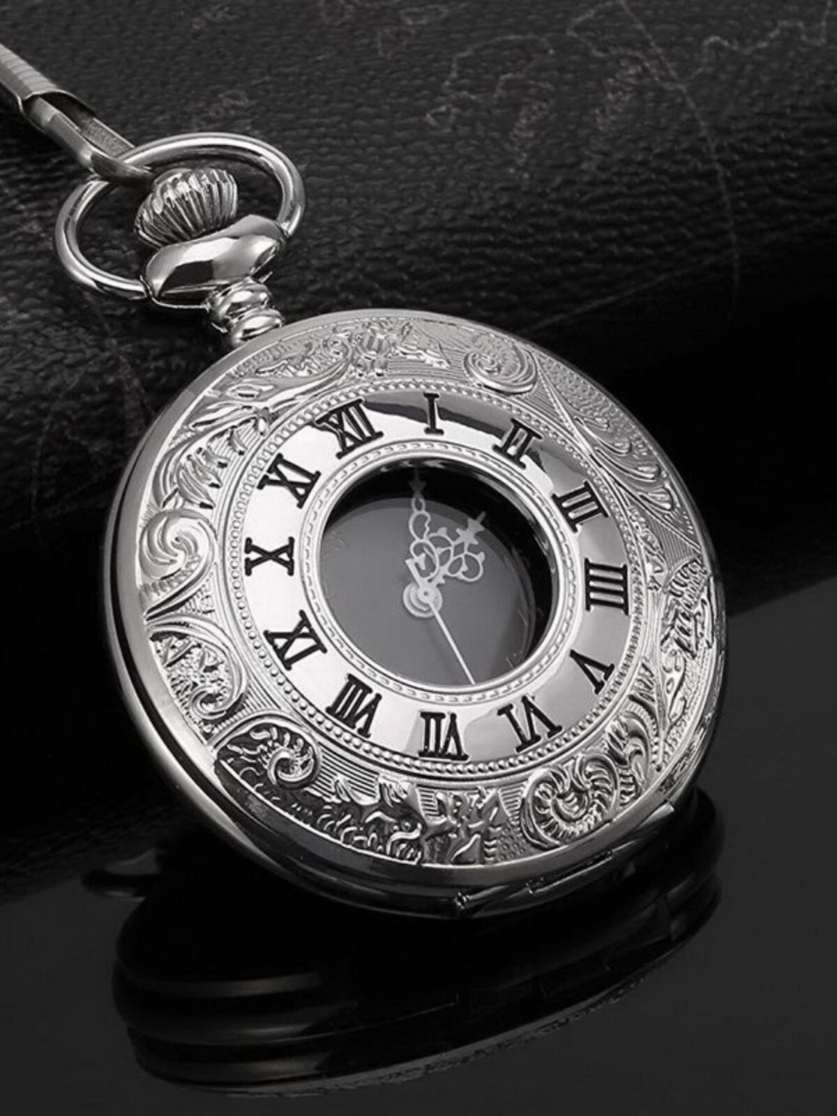 Flip-Top Quartz Pocket Watch for Men, Retro Niche, Light Luxury, High-End Feel, Special Watch for Middle and High School Students and Girls for Exams
