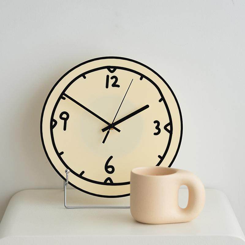 Cream-Colored Modern Minimalist Acrylic Clock, Wall-Mountable Design, Silent Clock for Living Room, Creative and Playful Desktop Ornament