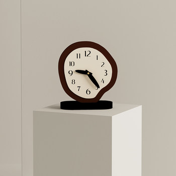 Living Room Table Clock, Creative and Simple, Trendy Desktop Clock, High-Value Art, Bedroom Silent Bedside Clock
