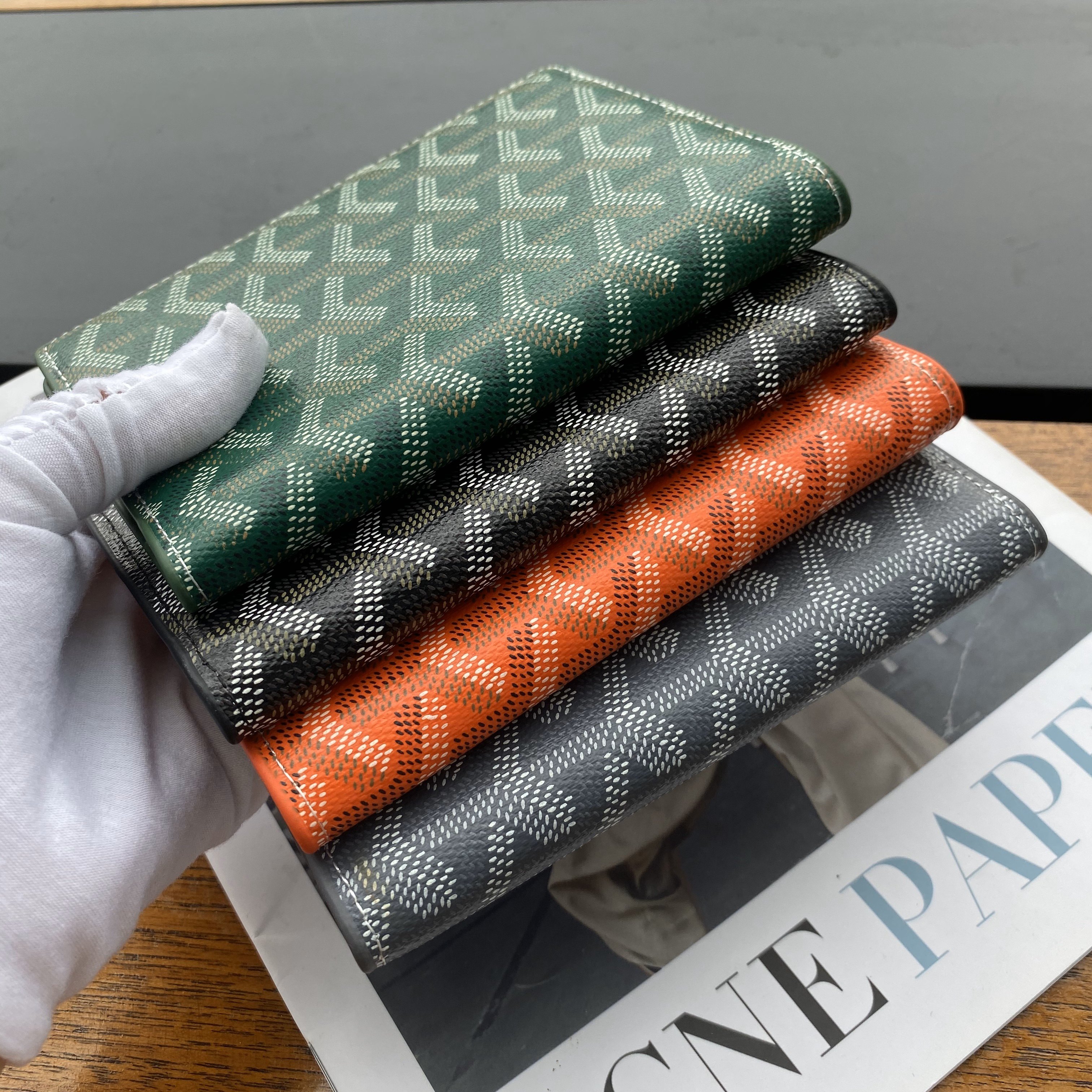 Passport holder male and female universal genuine leather passport charter ticket holder card holder document driver's license passport multifunction passport sleeve-Taobao