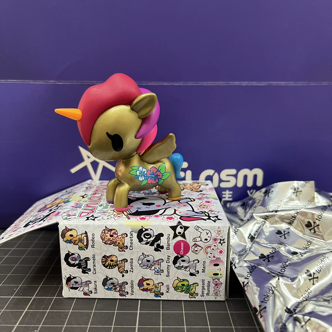 TOKIDOKI Тайо Цидуки единорог металлическая цветовая система 2 поколения второе поколение второе поколение Kaili гибискус ручной работы подарок на день рождения