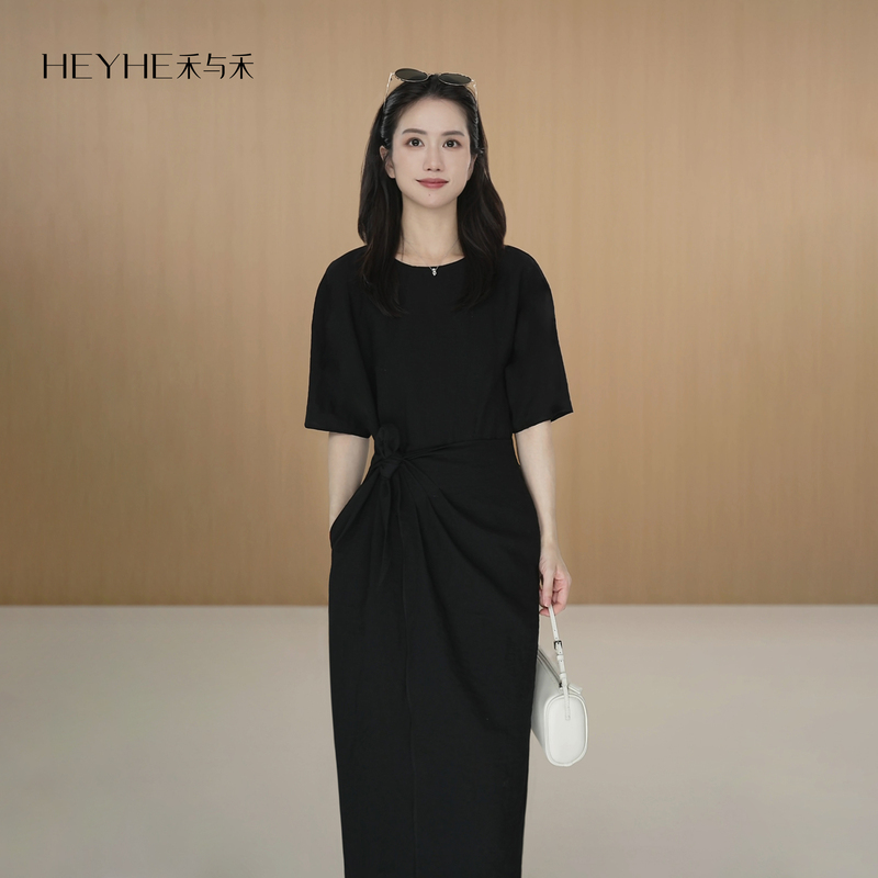 Xiaohe【Writing Poetry for You】Irregular Texture, Relaxed and Lazy, High-End Matte Texture Wrap Dress Xiaohe【Writing Poetry for You】Irregular Texture, Relaxed and Lazy, High-End Matte Texture Wrap Dress