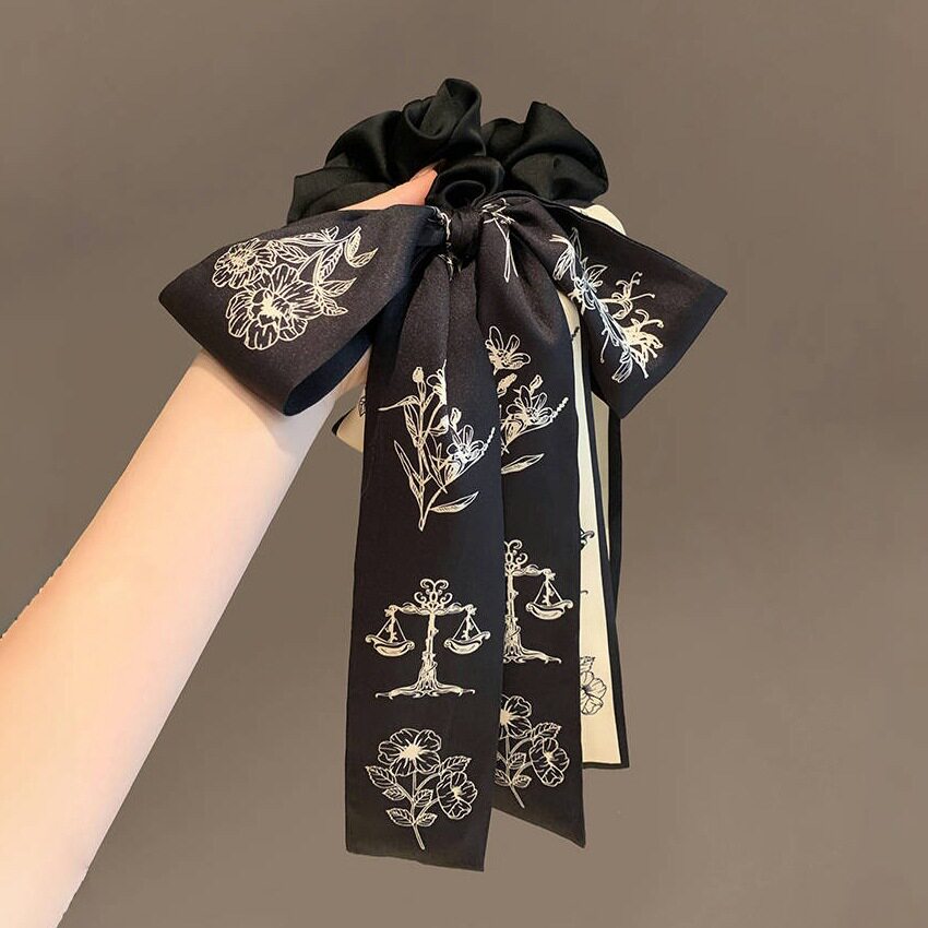 👑 国潮复古新中式发圈🌸 | 黑色杏黄两种花色让你瞬间高级-古风-淘宝好物网