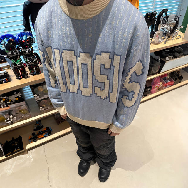 WHOOSIS (not known as it is) pixel logo gradient sweater round neck pullover spring new versatile men