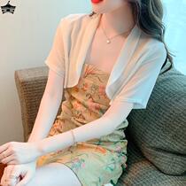 White Snowspun Short Sleeve Small Shawl Woman Summer Thin sunscreen Outer lap small Canon 100 lap Short-style cardiovert jacket