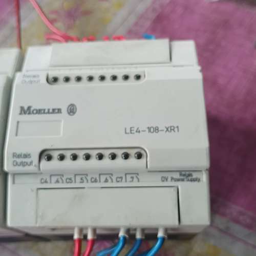 MOELLER LE4-108-XR1 relay output module, 2