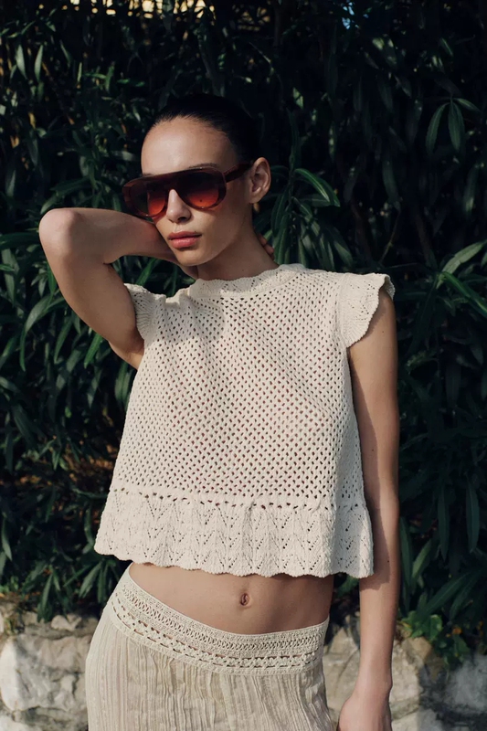 2026 Summer New Arrivals Women's Sleeveless Round Neck Small Flutter Sleeve Hollow Knit Top 6236036 712 2026 Summer New Arrivals Women's Sleeveless Round Neck Small Flutter Sleeve Hollow Knit Top 6236036 712