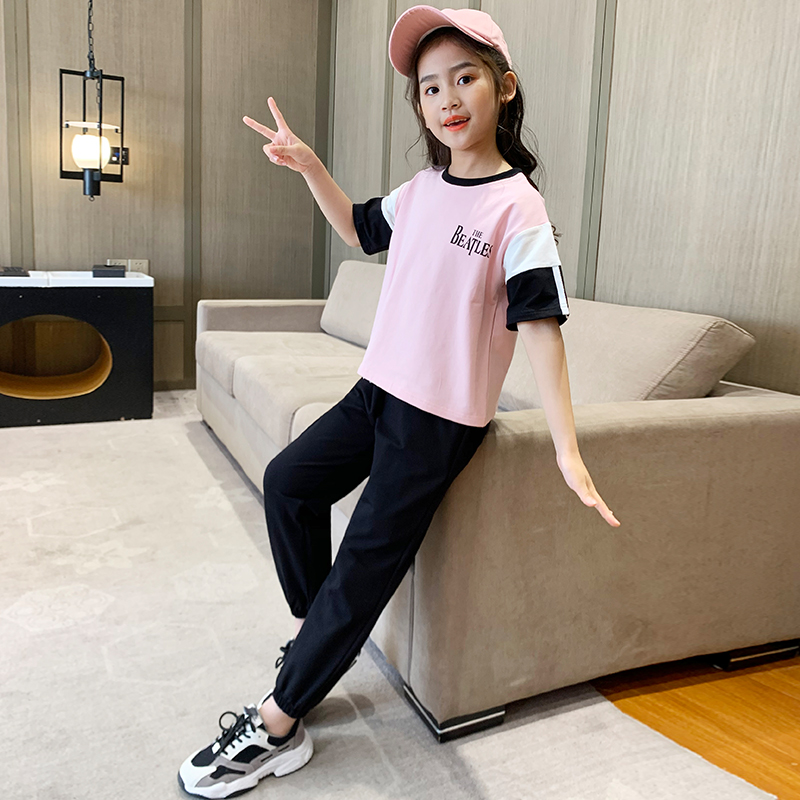 Cô gái Summer Outfit 2020 mới trẻ em thời trang mùa hè thời trang Net Red 12-Year-Old cô gái thể thao hai mảnh.