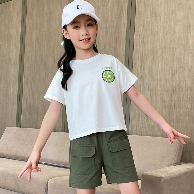 Cô gái Summer Outfit 2020 Summer Air 12 tuổi cô gái thời trang quần short việc hai mảnh cô gái.