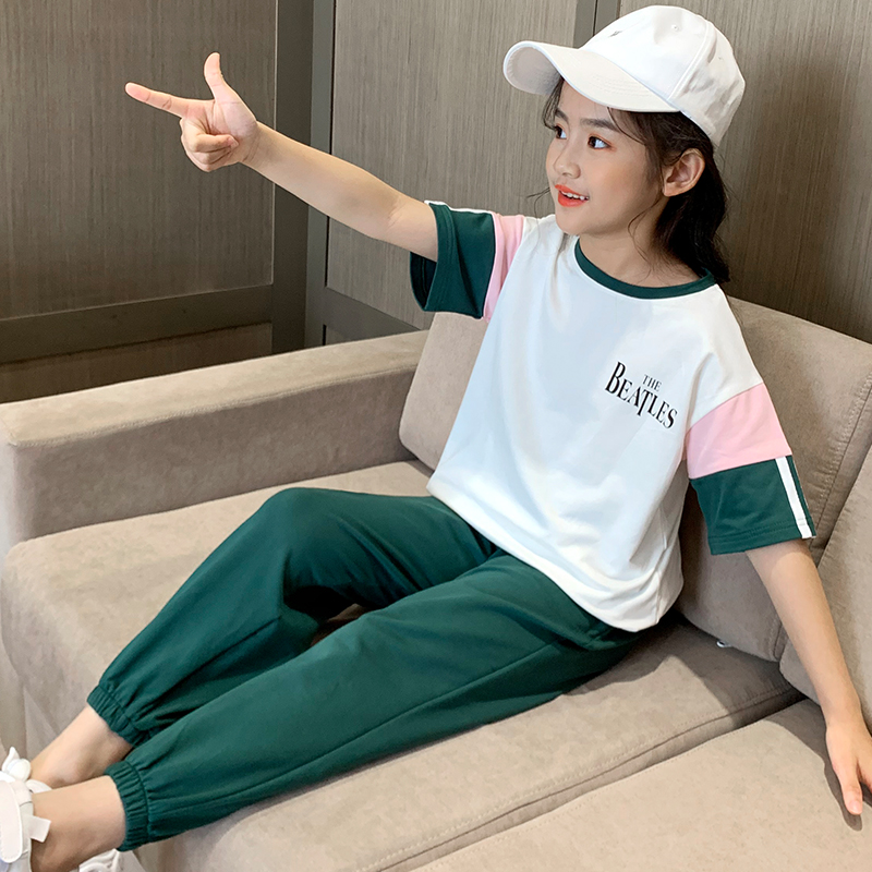 Cô gái Summer Outfit 2020 mới trẻ em thời trang mùa hè thời trang Net Red 12-Year-Old cô gái thể thao hai mảnh.