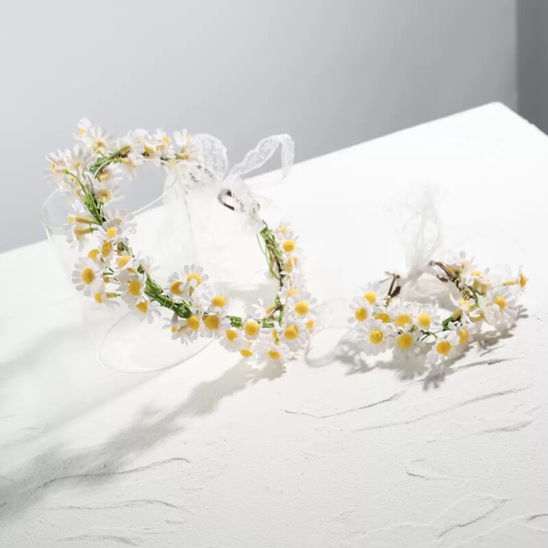 Forest-Style Artificial Daisy Wreath Fresh Floral Wreath Headband and Bracelet Set Combination Flower Photo Decoration Hair Accessory