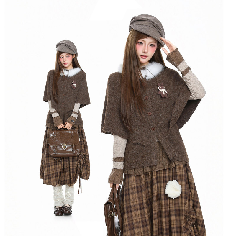 Htym Korean Style Preppy Bear Cape Fur Collar Sweater for Women, Autumn Layered Sleeveless Knit Top