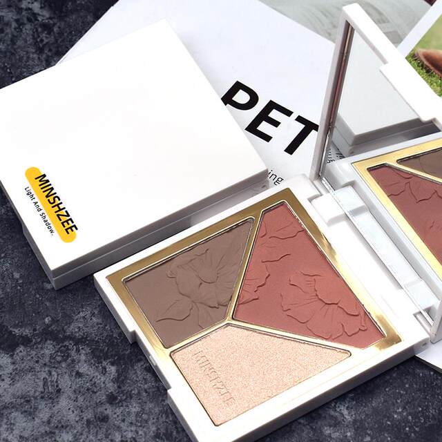 Three-Color High-Gloss Blush and Contouring All-In-One Palette Glitter Face Brightening Nose Shadow Shadow Face Slimming Matte Fairy Contouring Powder