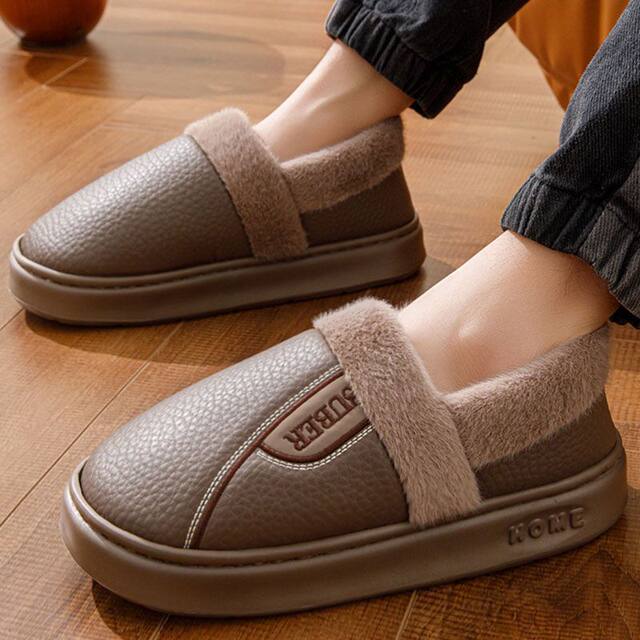 2025 New Model Men's and Women's Winter Waterproof Leather Slippers, Fleece-Lined and Thickened, for Home Use, Indoor Non-Slip, Warm, Suitable for Outdoor Wear in Winter
