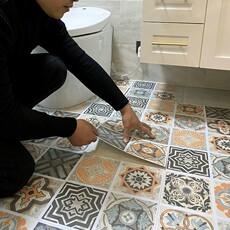 Поместить 卫生间地板贴浴室防水地贴厨房厕所地砖防滑耐磨水泥地面自粘地贴 Pampas