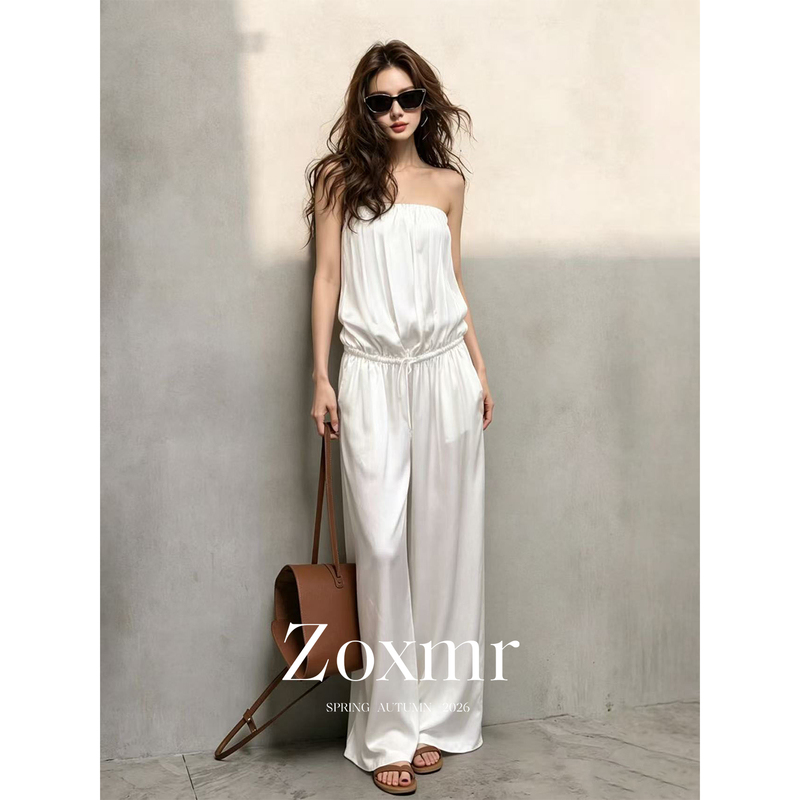 Old Money Style, Understated and Sophisticated Outfit, Elegant and Relaxed for Work, Slimming Effect, White Satin Strapless Sleeveless Jumpsuit Old Money Style, Understated and Sophisticated Outfit, Elegant and Relaxed for Work, Slimming Effect, White Satin Strapless Sleeveless Jumpsuit