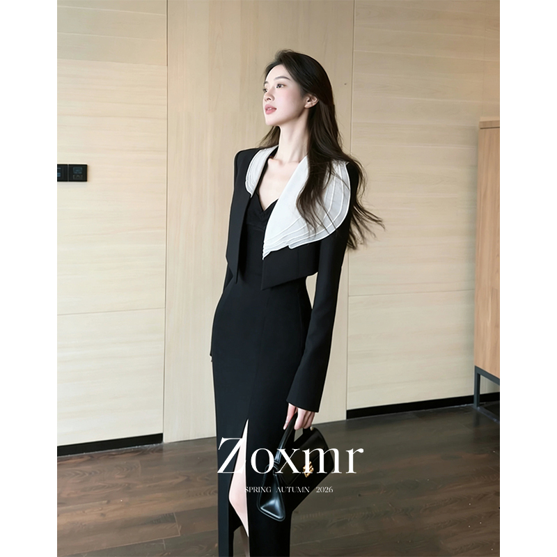 Elegant Little Chanel-Style Black Ruffled Jacket and Slip Dress Suit for Women for Important Occasions, Suitable for Commuting and Casual Wear in Autumn