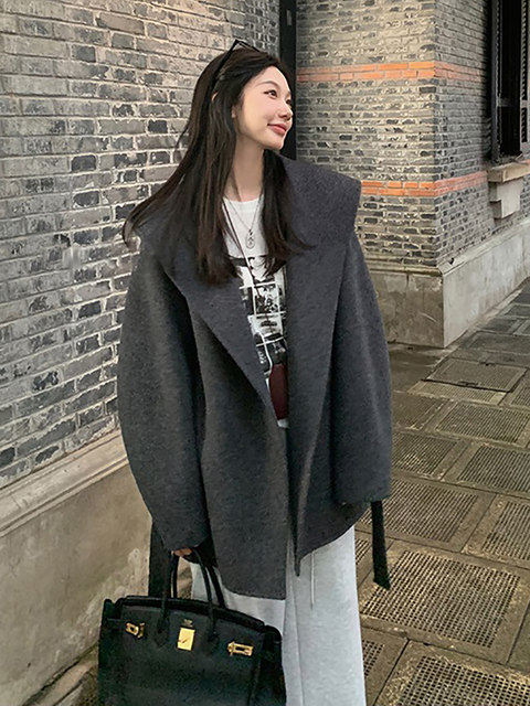 High-End Double-Sided Cashmere Coat for Women 2025 Autumn and Winter New Style Short Loose Hooded Woolen Coat for Petite Women