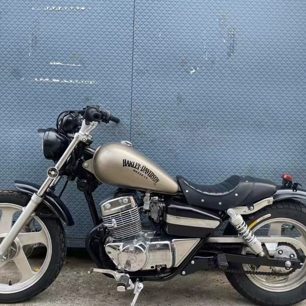 Оригинальный подлинный двухцилиндровый 250 Harley стиль ретро Дади Орёл Король мотоцикла оригинальное золочение