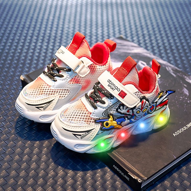 Children's Shoes Spring and Summer New Style Mesh Breathable Sports Shoes Ultraman Light-Up Shoes Soft Sole Non-Slip Shoes