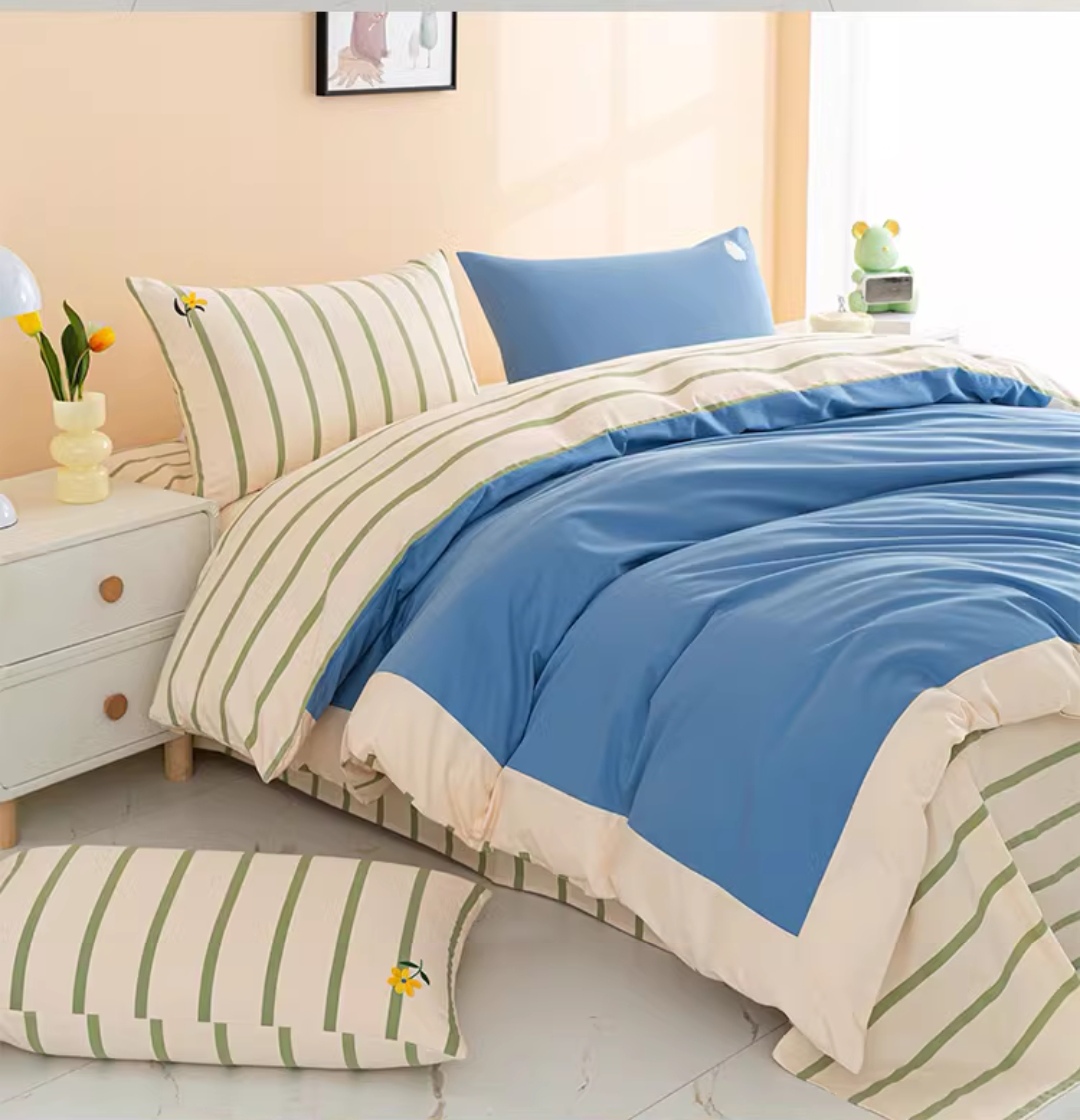 Selection of 100% pure cotton mill wool four sets A type of pro-skin cartoon embroidery is very warm and cute-Taobao