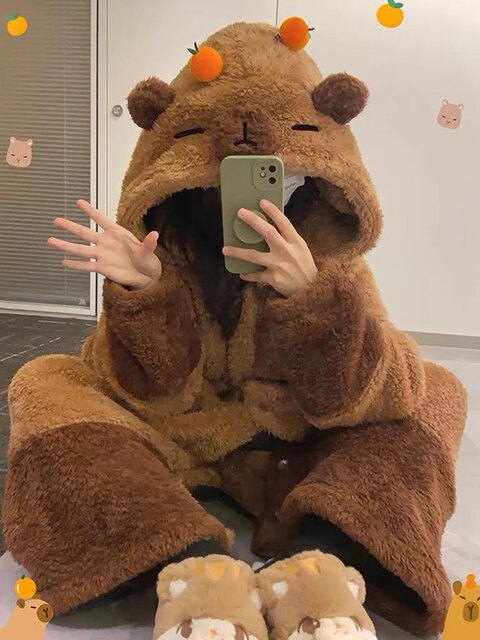 Vockoo Cute Kapibara Nightgown for Women Autumn and Winter Coral Velvet Pajamas Thickeneded Velvet Jumpsuit Home Clothes